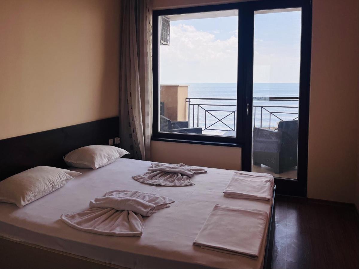 Sea View Rental Front Beach Sables d'or Extérieur photo
